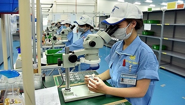 Vietnam lures over 16 billion USD in foreign investment in 7 months